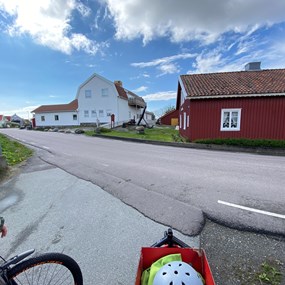 Inget övergångställe villagata, 30 km/h