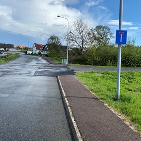 Inget övergångställe villagata, 30 km/h